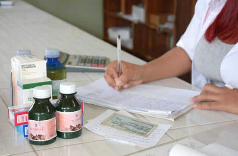 Cuba aprueba al menos 14 proyectos de farmacias particulares