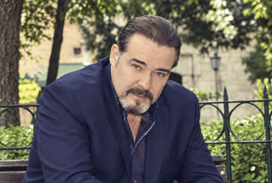 César Évora revela por qué decidió regresar a Cuba