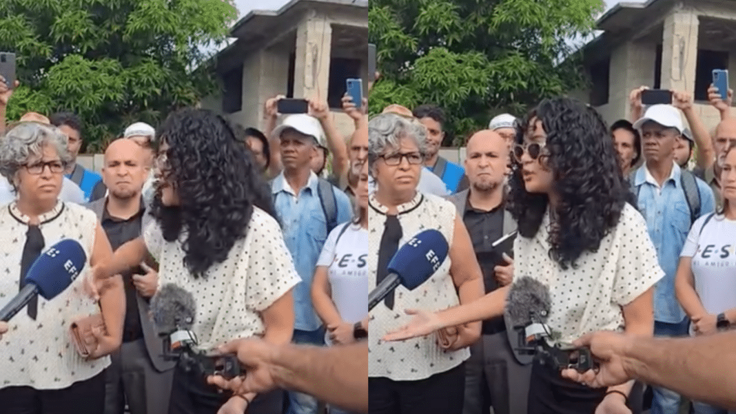Anna Bensi y su madre