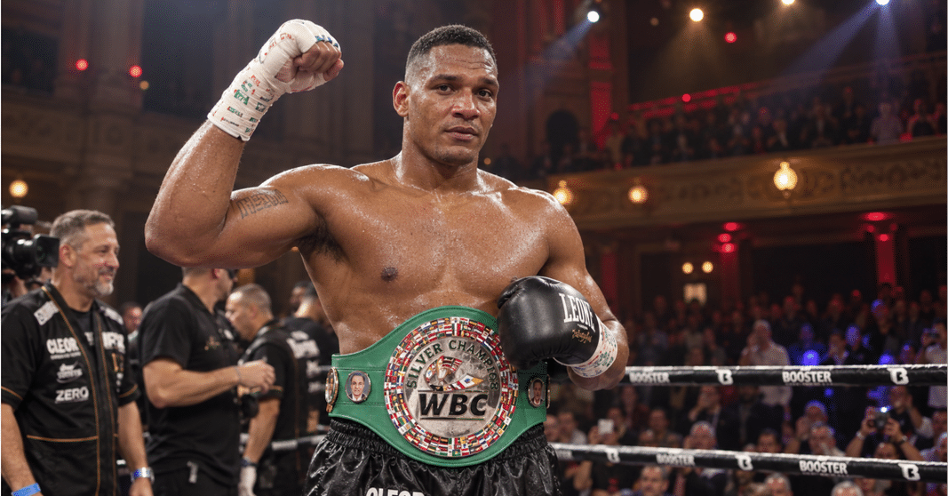 El boxeador cubano Angelo 
