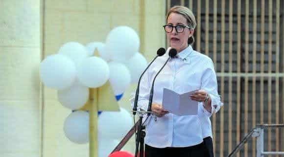 Ministra cubana de Educación